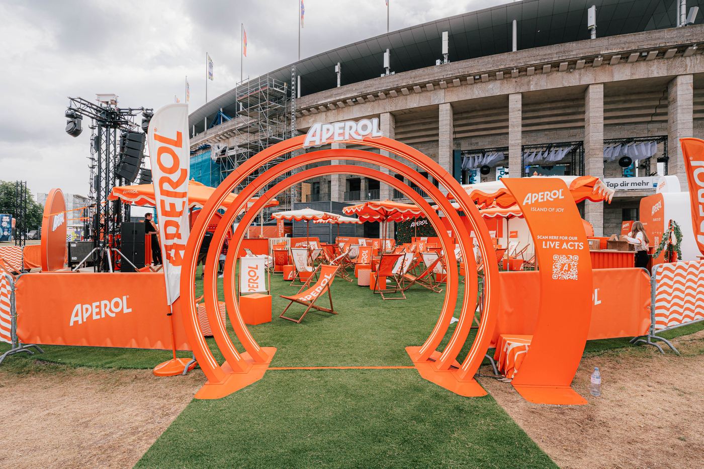 Eingang zur Aperol Island of Joy (Foto: Per Jacob Blut)